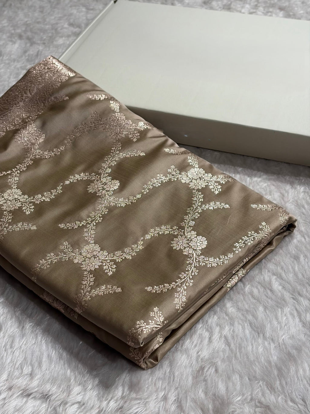 Banarasi Mashru Silk Saree with Floral Scalloped Border & Rupa Sona Motifs